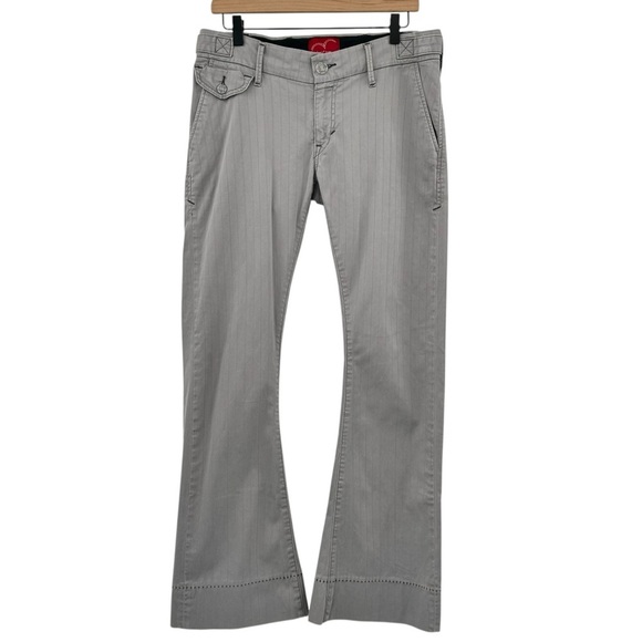 Vintage 2000s Levi's RARE Low Rise Flare Leg Pants Gray Pinstripe Stretchy | 10 - Picture 7 of 13